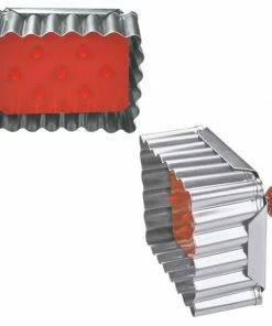 Städter Ausstechform Albertle 6 X 4,5 Cm Rot Zerlegbar, 3-teilig